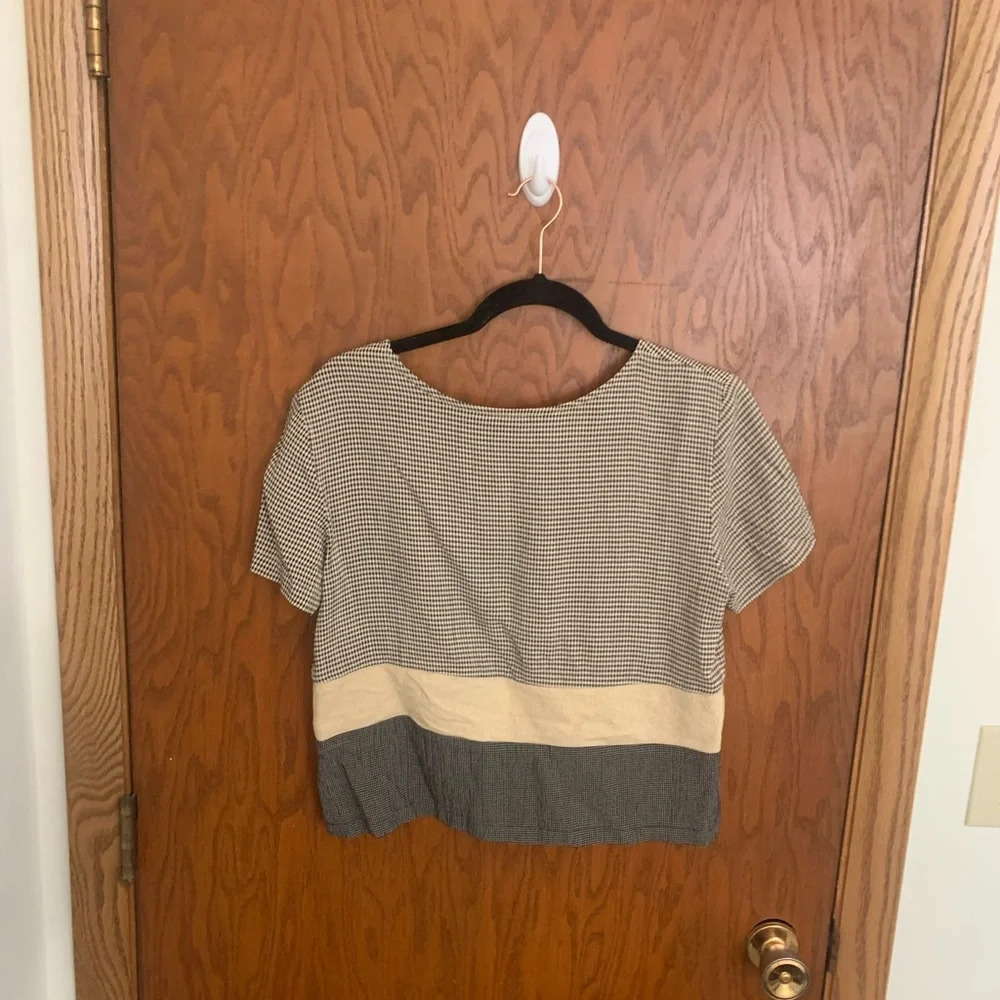 K.D Spring Vintage Blouse - Picture 5 of 5